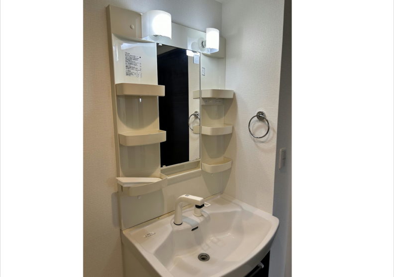 フェリオOGAWA E棟