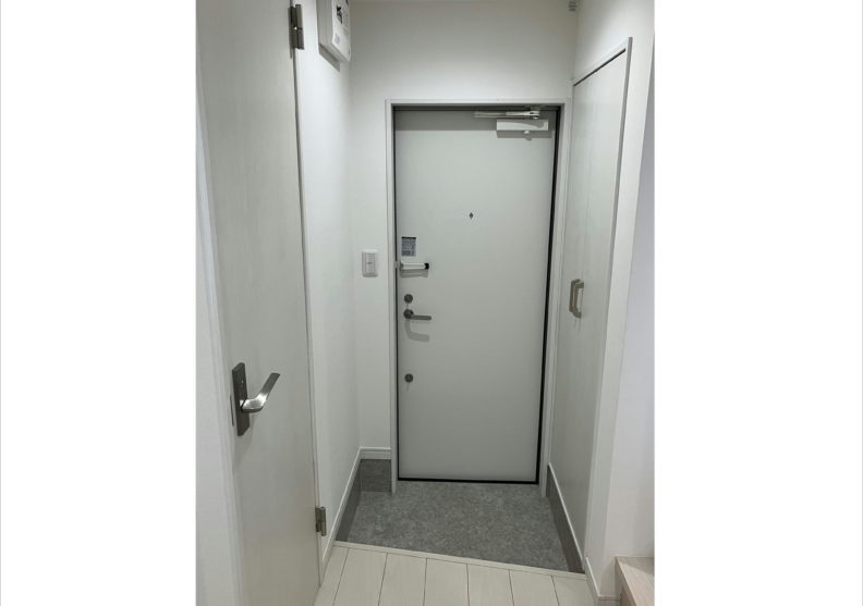 Y’ｓスクエア三里町