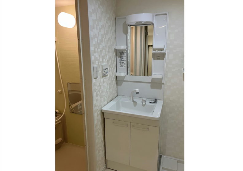 Y’ｓスクエア三里町