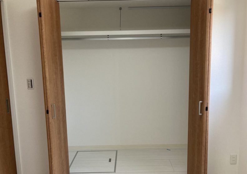 アルティメット三川　B棟