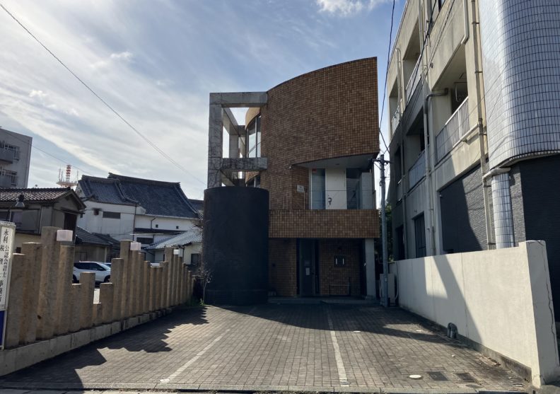 コスモスビル